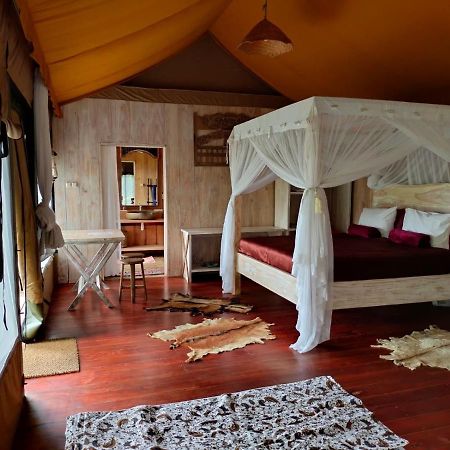 Sang Giri Mountain Tent Resort จาตีลูวีห์ ภายนอก รูปภาพ
