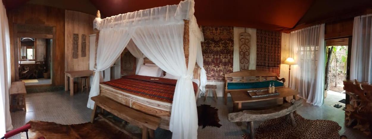 Sang Giri Mountain Tent Resort จาตีลูวีห์ ภายนอก รูปภาพ