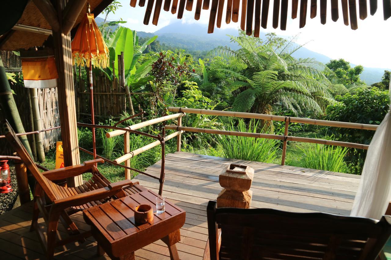 Sang Giri Mountain Tent Resort จาตีลูวีห์ ภายนอก รูปภาพ