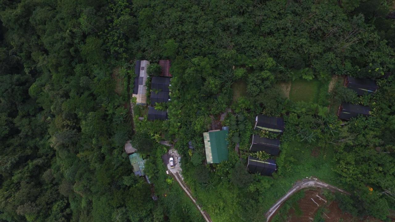 Sang Giri Mountain Tent Resort จาตีลูวีห์ ภายนอก รูปภาพ